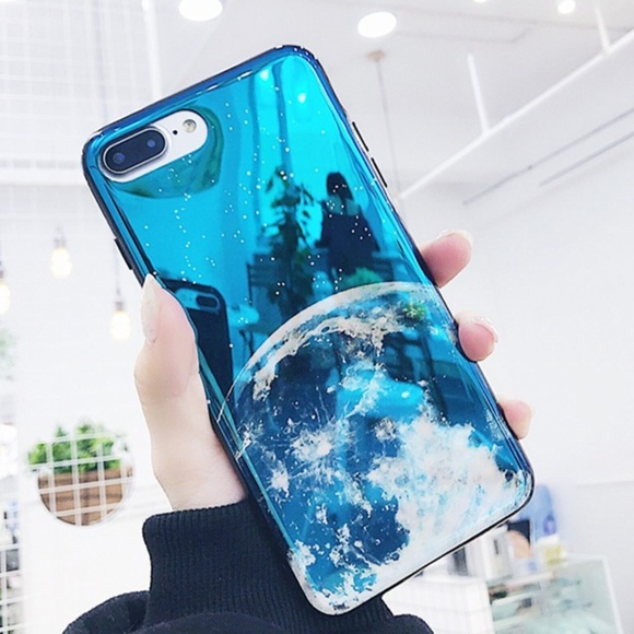 Accessories - NEW iPhone Max/XR/XS/X/7/8/7+/8+ Shiny Earth Case